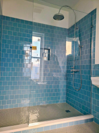 shower-door-blue-tile640